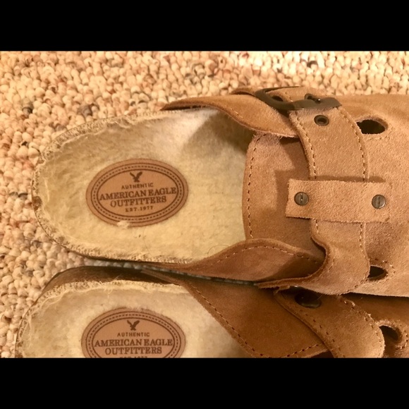 American Eagle Slip On Birkenstock Clogs - Picture 3 of 3